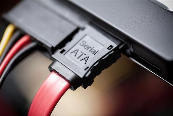 SATA-IO組織正式發(fā)布SATA 3.4標(biāo)準(zhǔn):硬盤更健康
