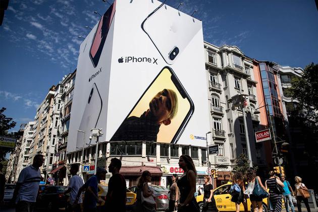 蘋果iPhone銷售乏力:蘋果股票持續下跌,市值蒸發