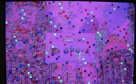 黑鯊分享電腦開機花屏的相關解決方案