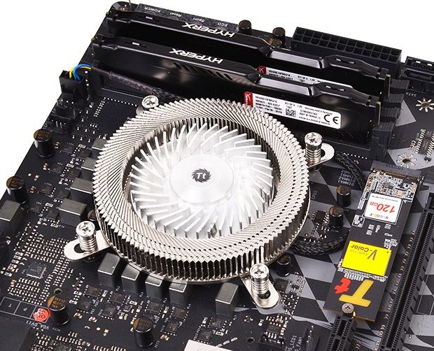 TT推出Engine 17金屬扇葉散熱器：支持35W處理器
