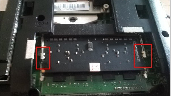 筆記本電腦內存條安裝